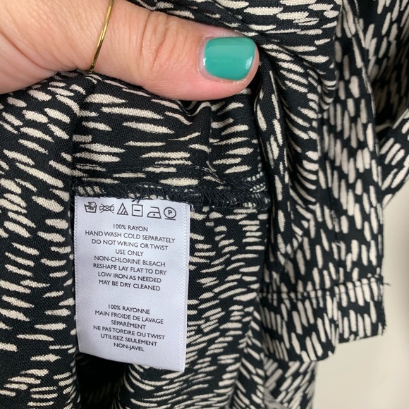 Silence + Noise Black Print Button Up Midi Dress - Picture 7 of 9